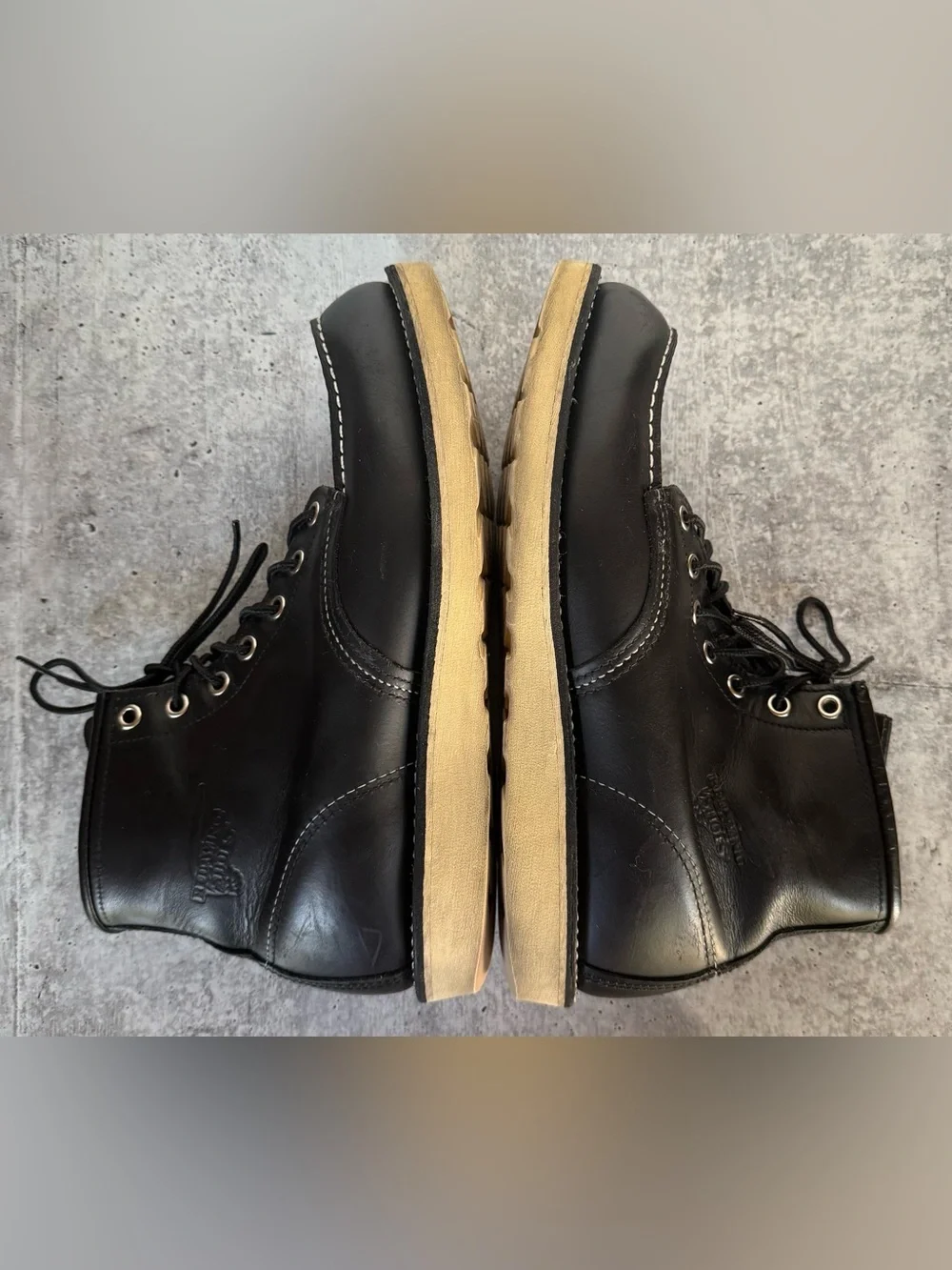 Red Wing Heritage Classic Moc Toe 8179 6
